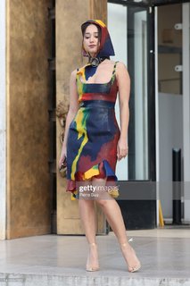 Léna Mahfouf feet photo thumbnail
