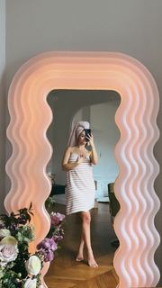 Léna Mahfouf feet photo thumbnail