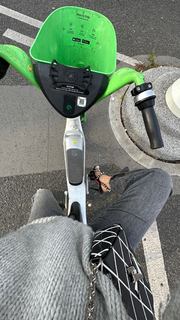 Léna Mahfouf feet photo thumbnail