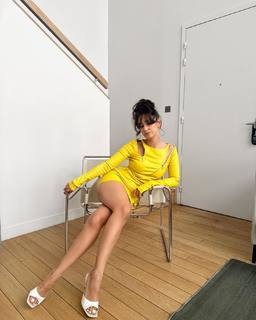 Léna Mahfouf feet photo thumbnail