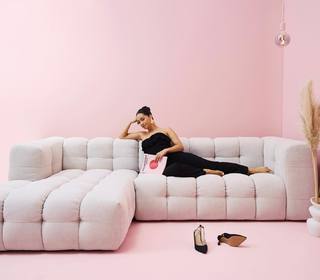 Léna Mahfouf feet photo thumbnail