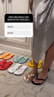 Léna Mahfouf feet photo thumbnail