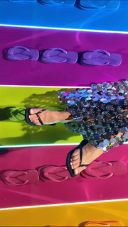 Léna Mahfouf feet photo thumbnail