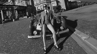 Léna Mahfouf feet photo thumbnail