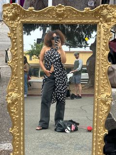 Léna Mahfouf feet photo thumbnail