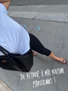 Léna Mahfouf feet photo thumbnail