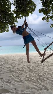 Lía Sikora feet photo 3
