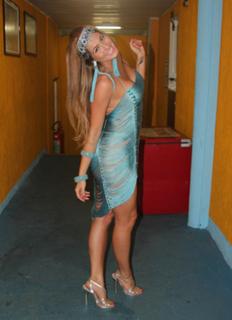 Lívia Andrade feet photo thumbnail