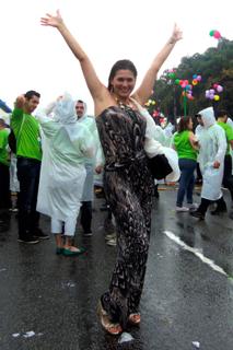 Lívia Andrade feet photo thumbnail