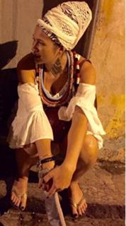 Lívia Andrade feet photo thumbnail