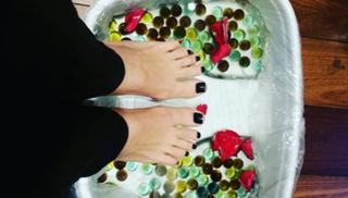 Lívia Andrade feet photo thumbnail