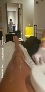 Lívia Andrade feet photo thumbnail