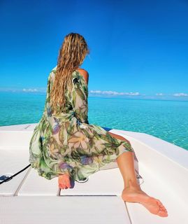 Lívia Andrade feet photo thumbnail