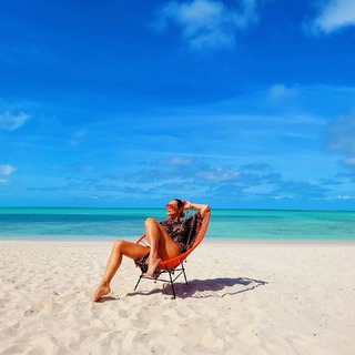 Lívia Andrade feet photo thumbnail