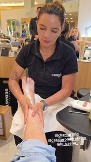 Lívia Andrade feet photo 13