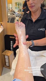 Lívia Andrade feet photo 11