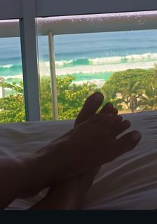 Lívia Andrade feet photo 5