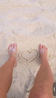 Lívia Andrade feet photo 9