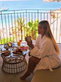Lívia Andrade feet photo 8