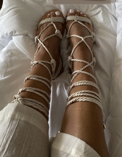 Lívia Nunes Marques feet photo 19