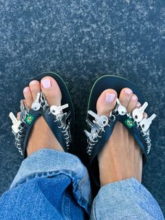 Lívia Nunes Marques feet photo 5