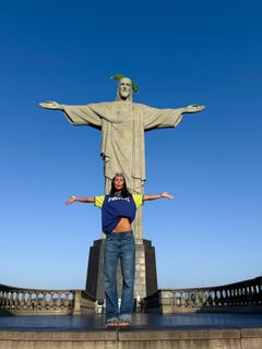 Lívia Nunes Marques feet photo 4
