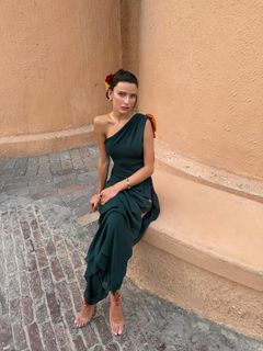 Lívia Nunes Marques feet photo 7