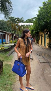 Lívia Nunes Marques feet photo 17