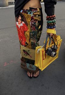 Lívia Nunes Marques feet photo 5