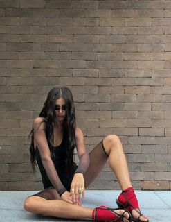 Lívia Nunes Marques feet photo 11