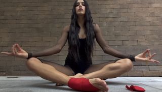 Lívia Nunes Marques feet photo 12