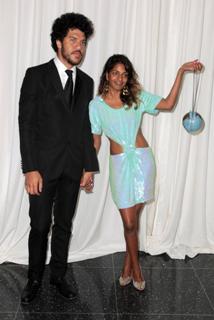 M.I.A. feet photo thumbnail