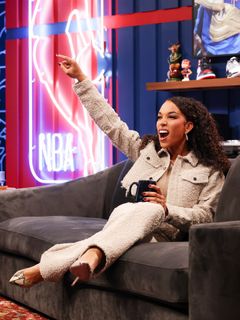 M.J. Acosta feet photo 13