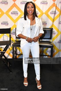 MC Lyte feet photo 3