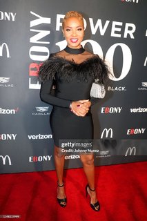 MC Lyte feet photo 1
