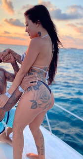 MC Mirella feet photo thumbnail