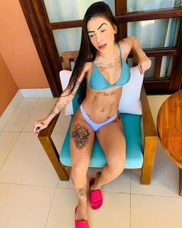 MC Mirella feet photo thumbnail