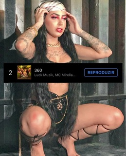 MC Mirella feet photo thumbnail