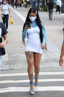 MC Mirella feet photo thumbnail