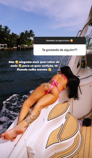 MC Mirella feet photo thumbnail