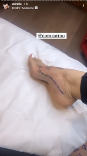 MC Mirella feet photo thumbnail