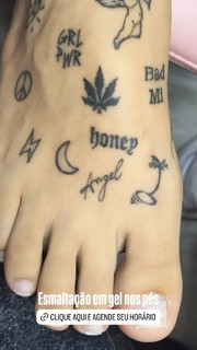 MC Mirella feet photo thumbnail