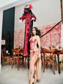 MC Mirella feet photo thumbnail