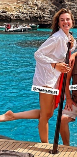 Maan de Steenwinkel feet photo 8