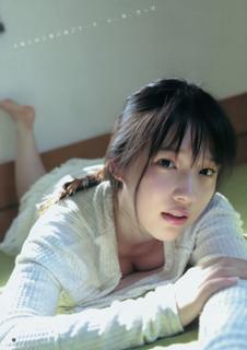 Maaya Uchida feet photo thumbnail