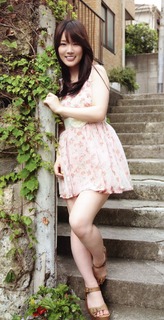 Maaya Uchida feet photo thumbnail