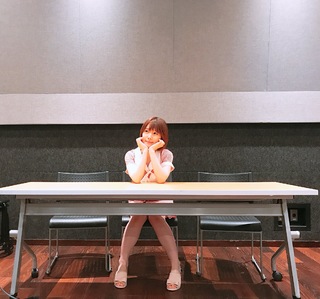 Maaya Uchida feet photo thumbnail