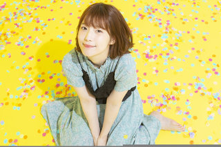 Maaya Uchida feet photo thumbnail