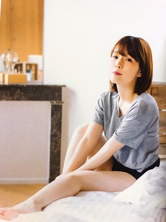 Maaya Uchida feet photo thumbnail