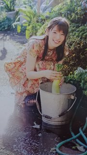 Maaya Uchida feet photo thumbnail